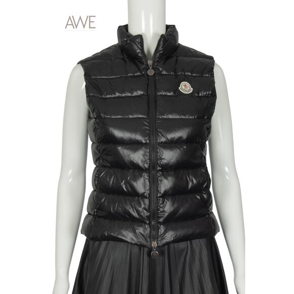 MONCLER Black Down Ghany Embroidered Logo Accent Padded Gilet Puffer Vest Size 0 - Picture 1 of 3